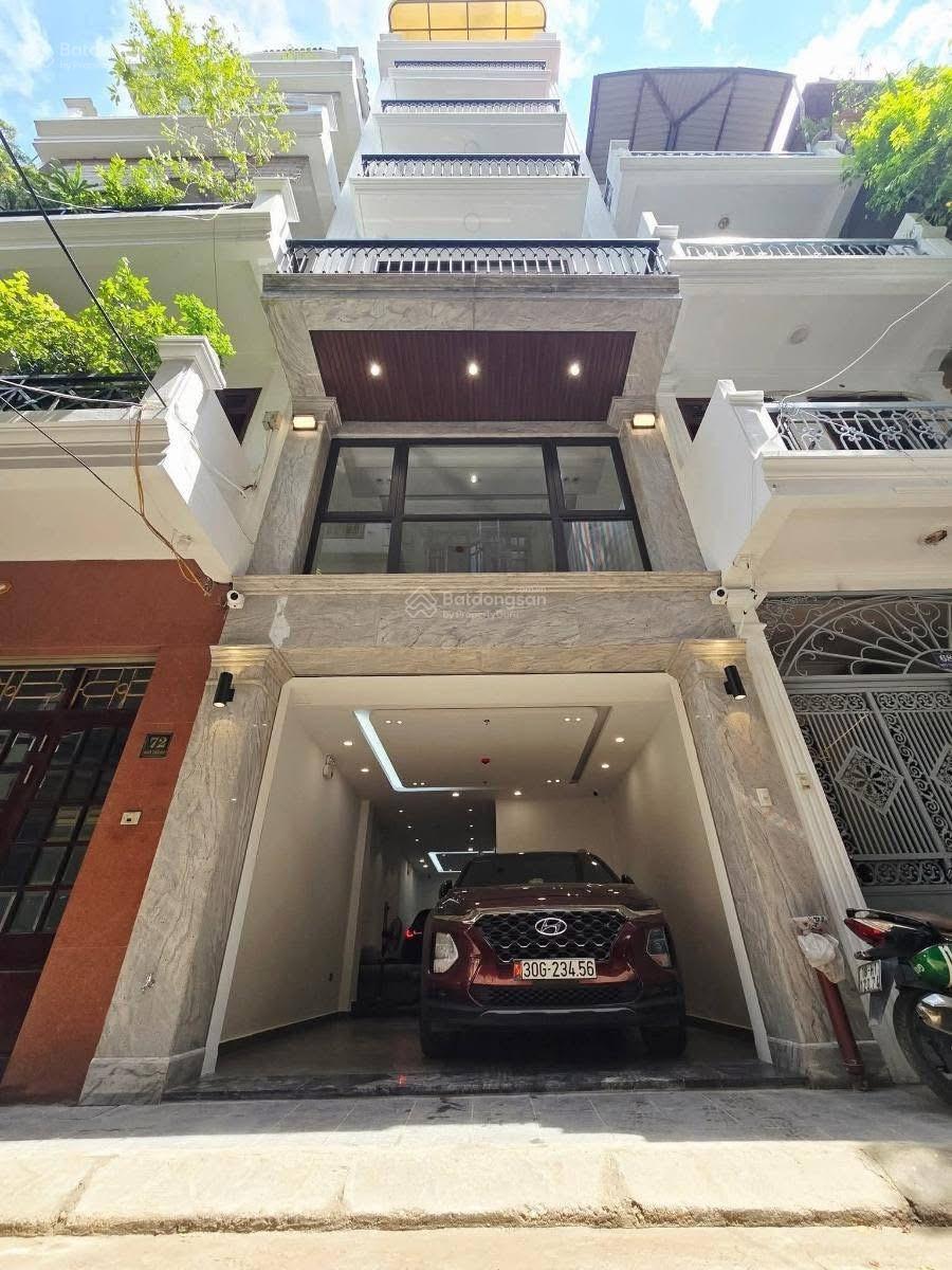 NHÀ ĐẸP Ở NGAY PHẠM TUẤN TÀI, CẦU GIẤY. DT 46 M2 x 7 TẦNG THANG MÁY, MT 4,5 M. SỔ HOA HẬU- 25 TỶ.